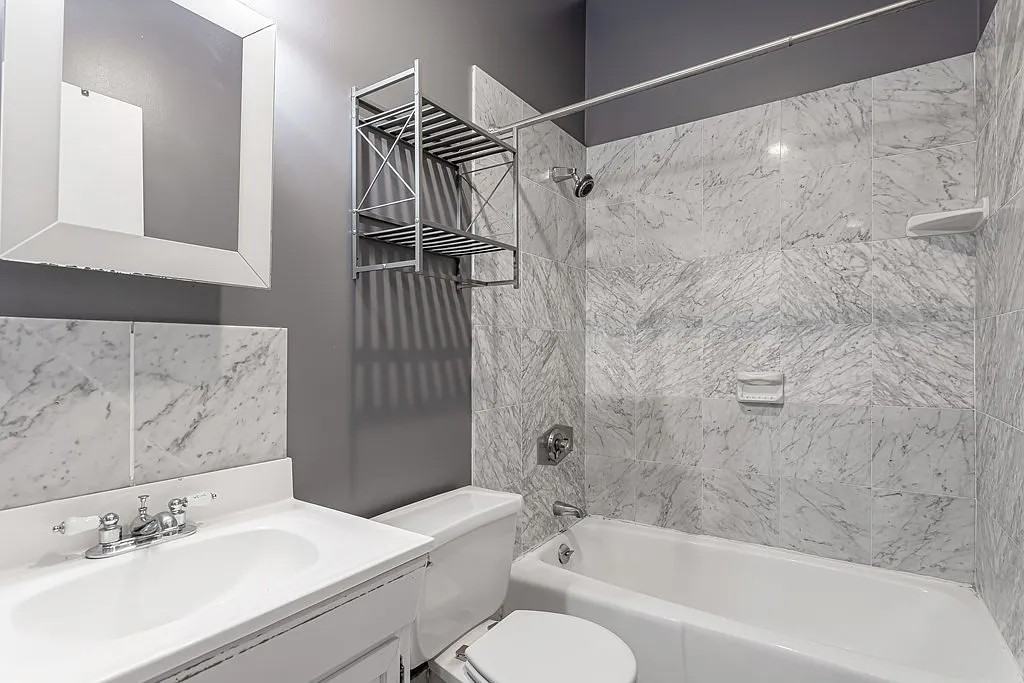 122 Chandler St #B - Photo 2 of 8