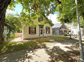 featured image of 236 S 3rd St