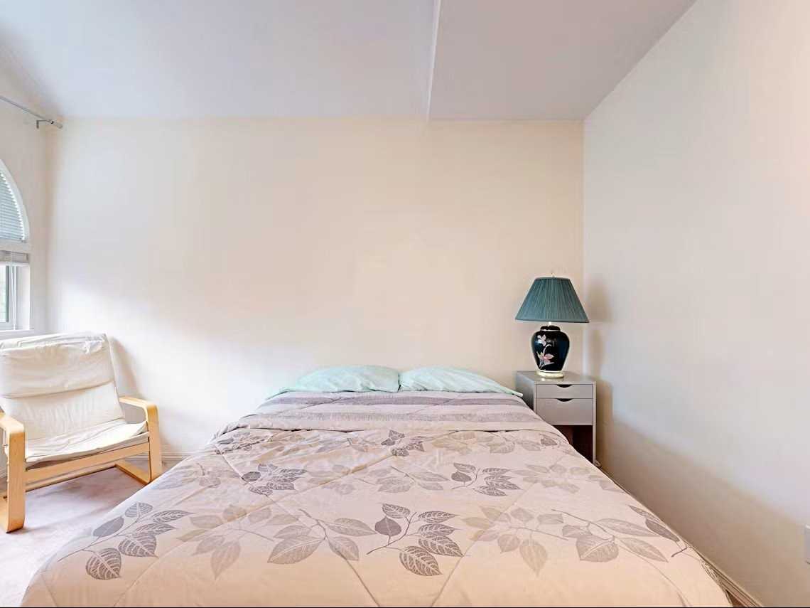 85 Ave & 164a St - Photo 3 of 12