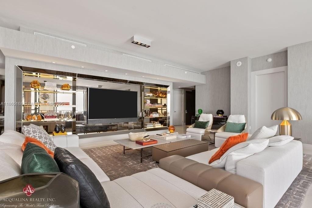 17749 Collins Ave #902 - Photo 6 of 50