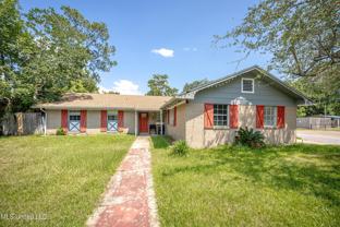 1300 Chalmette Ave - Photo 1 of 1