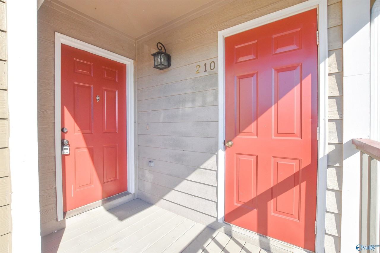 210 Waters Edge Ln #6 - Photo 2 of 12