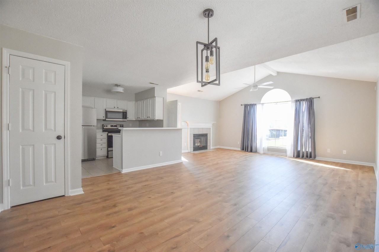 210 Waters Edge Ln #6 - Photo 5 of 12