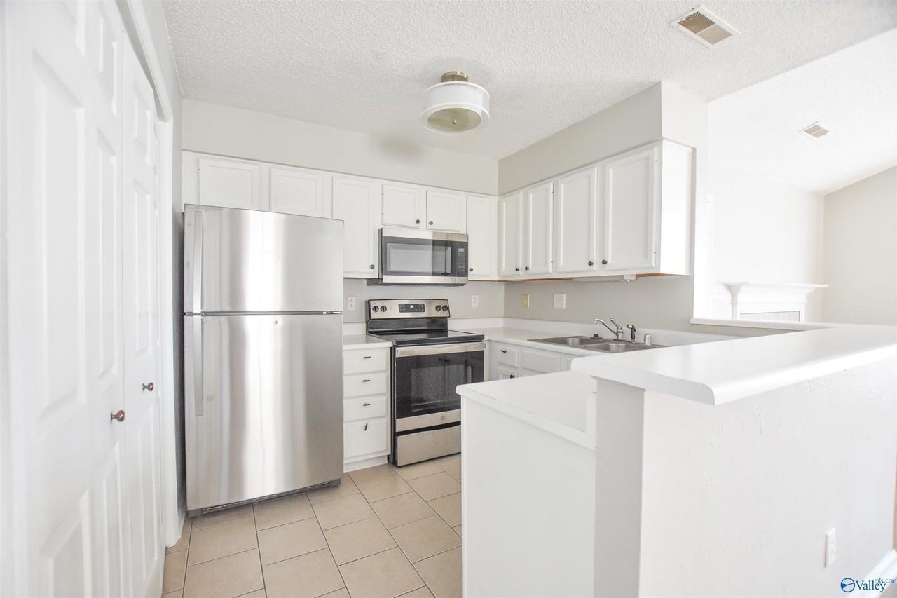 210 Waters Edge Ln #6 - Photo 6 of 12