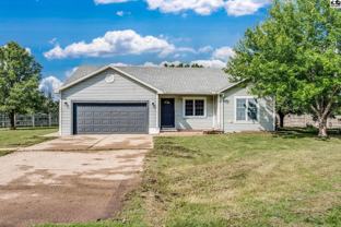 915 Wheatland Dr - Photo 1 of 1
