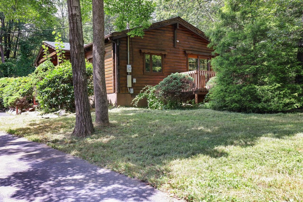 456 Devils Hole Rd - Photo 3 of 3