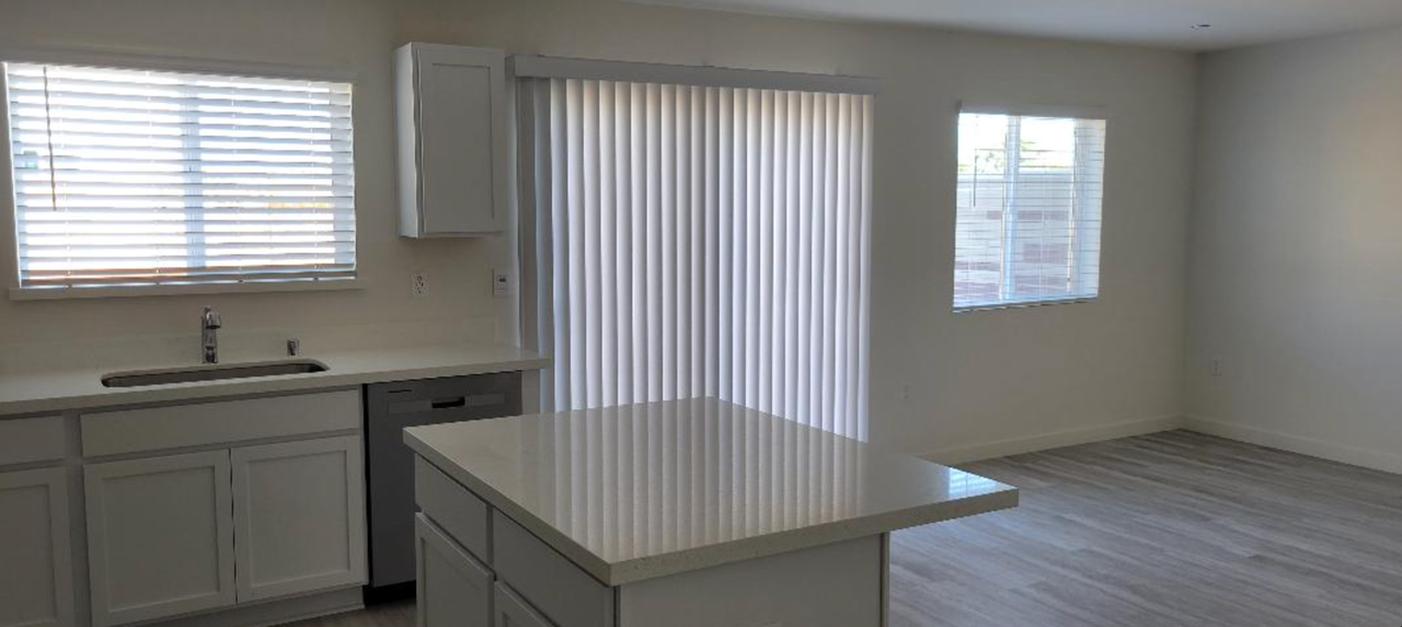 7000 Lone Sycamore St - Photo 3 of 17