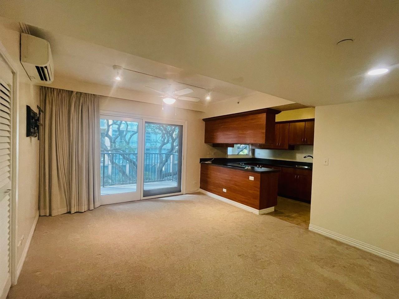 21 Craigside Pl #4C - Photo 4 of 22