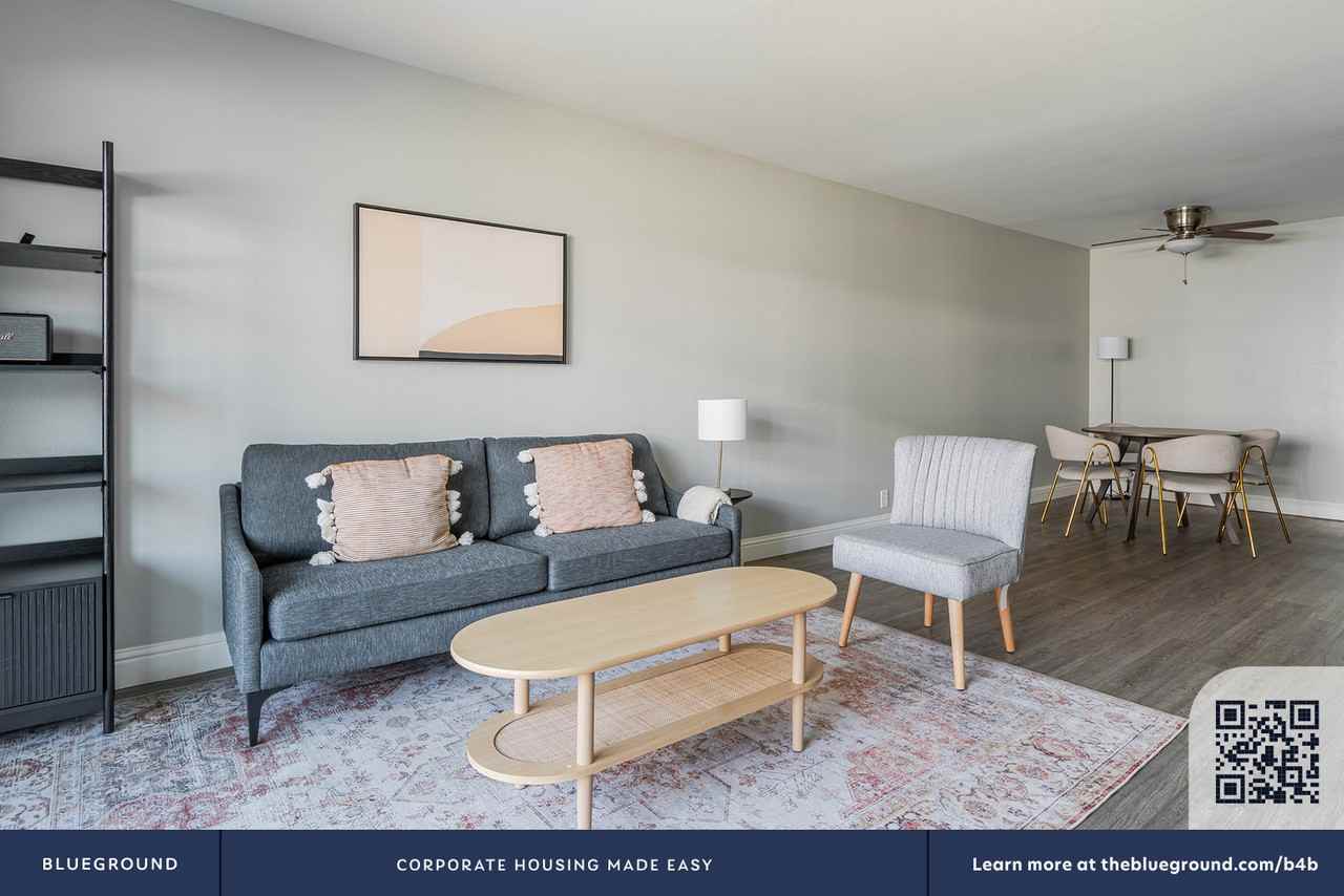 2019 Shoreline Dr #1958 - Photo 6 of 34