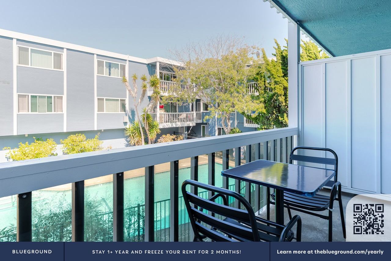 2019 Shoreline Dr #1958 - Photo 7 of 33