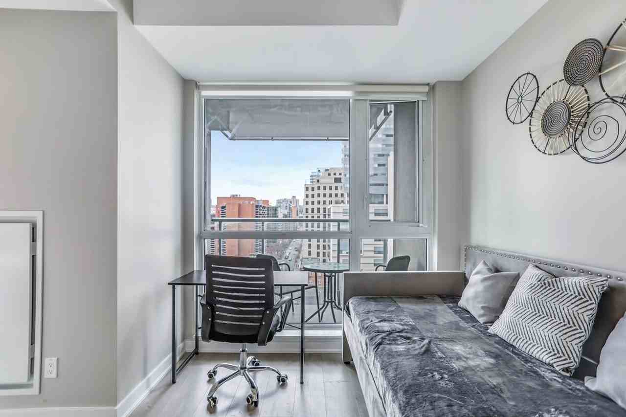 203 Queen Street West #1050765P - Photo 4 of 25