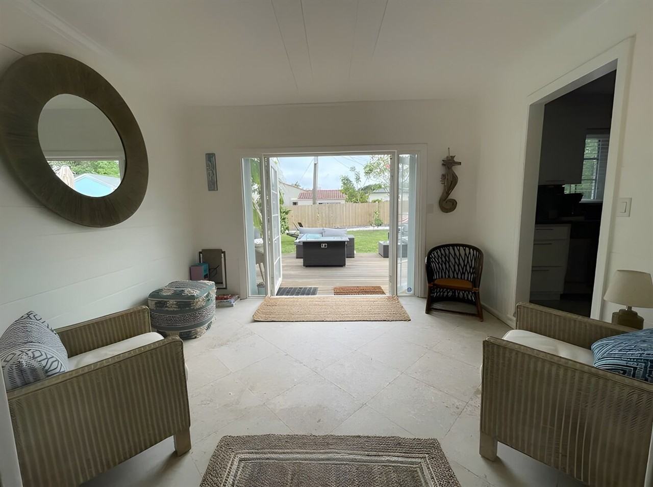 430 45th Street #1065705P - Photo 4 of 38