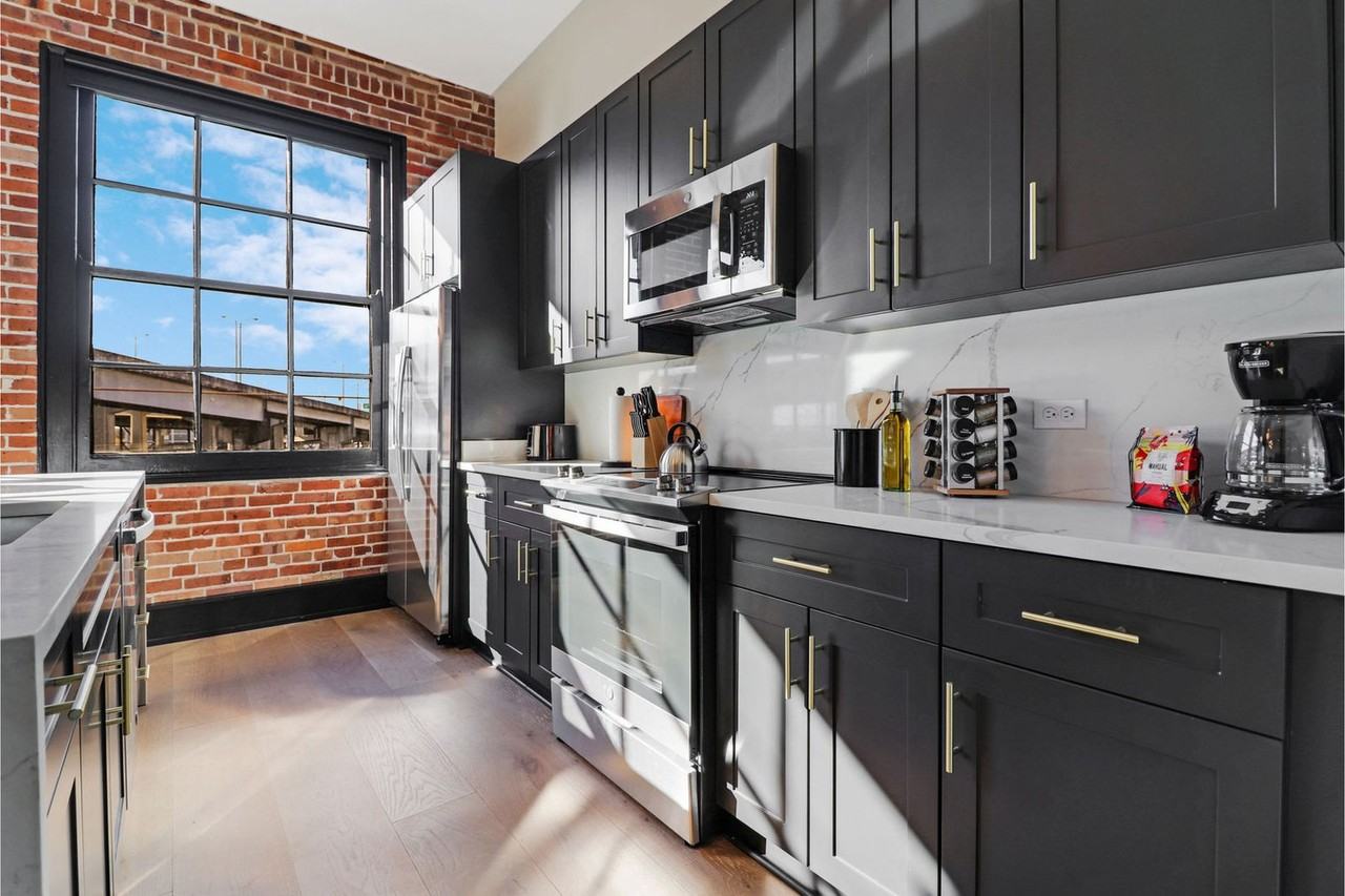 1148 S Peters St #1265820P - Photo 5 of 39