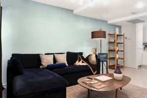 featured image of 250 Collins Avenue