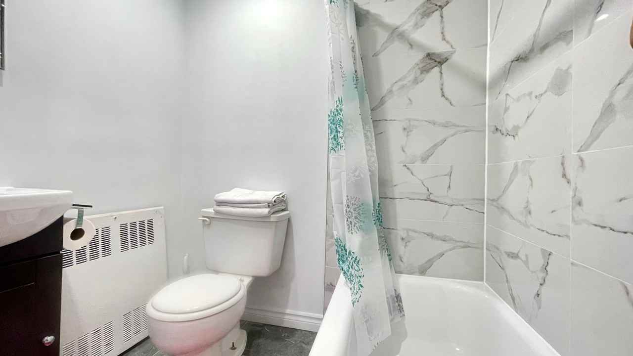 3611 Rue Sainte-Famille - Photo 2 of 16