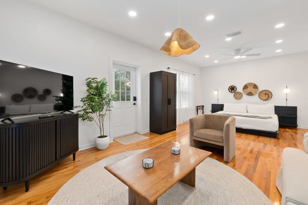 27 Old Mission Ave #1281956P - Photo 4 of 17