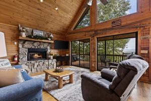 featured image of 120 Hummingbird Way