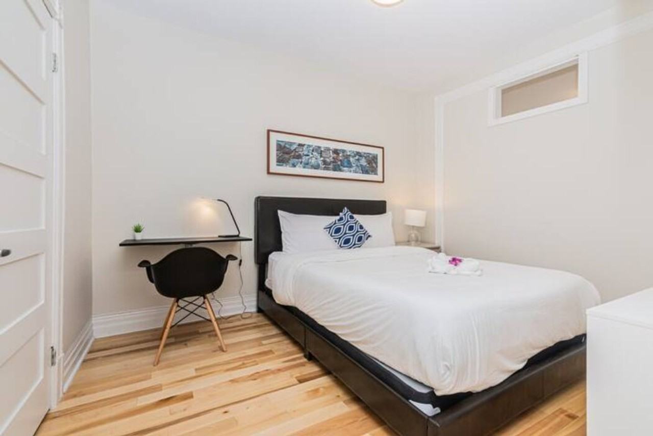 926 Rue Saint-Philippe #1283048P - Photo 3 of 17