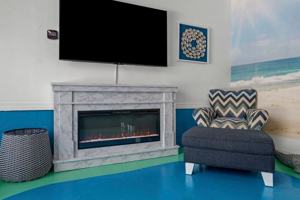 featured image of 4465 Clipper Cv