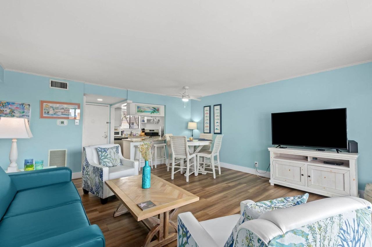 Gulf Shore Dr #1285926P - Photo 3 of 50