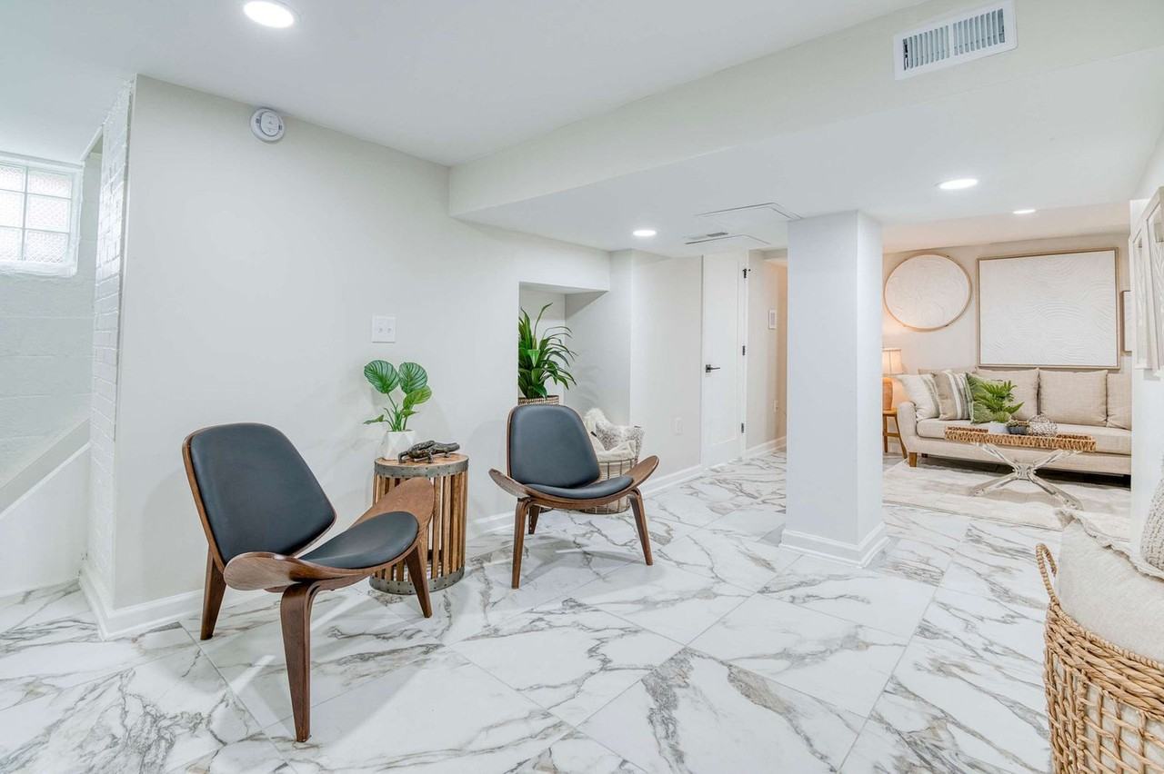 2332 Allison Road #1288913P - Photo 3 of 21