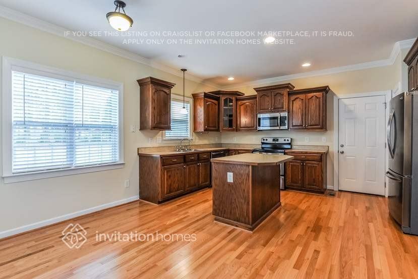 71 Hastings Dr - Photo 7 of 20