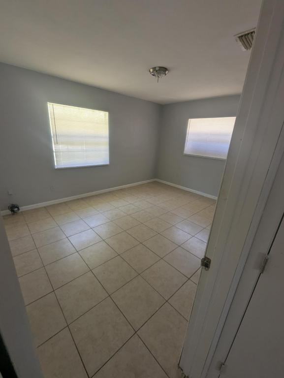 5920 E Aloha St - Photo 4 of 14