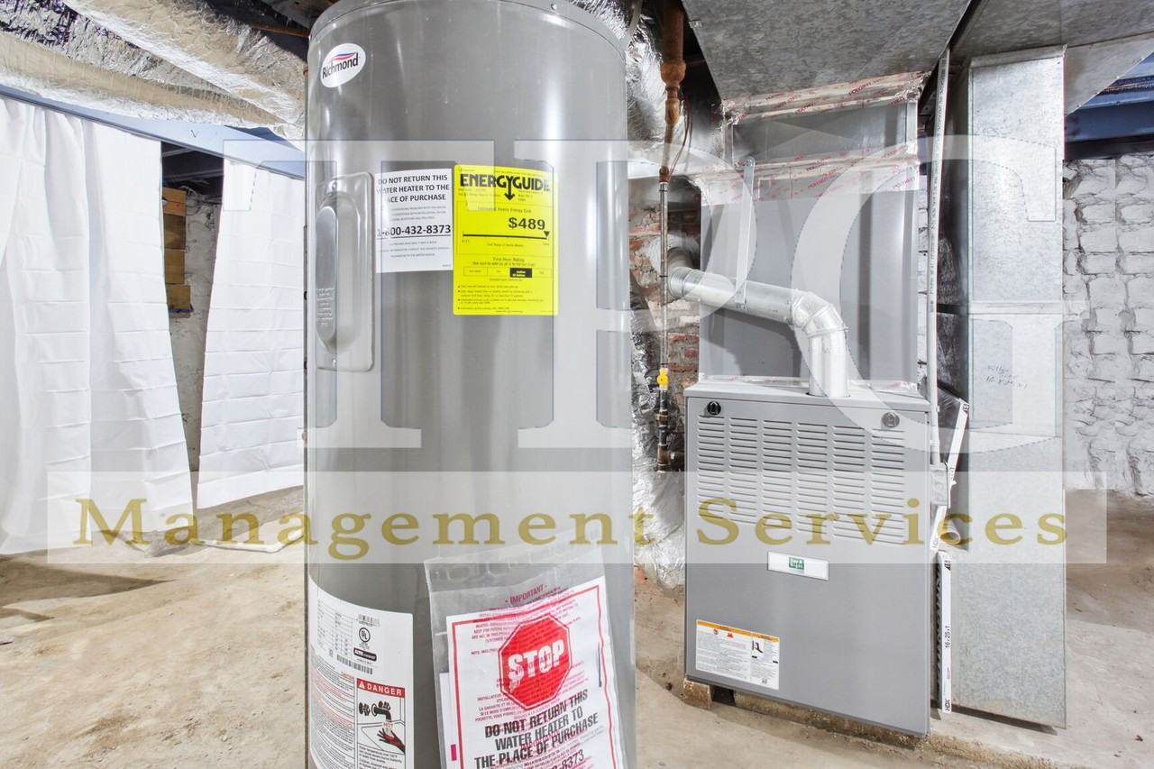 315 S Crane St #A - Photo 5 of 19