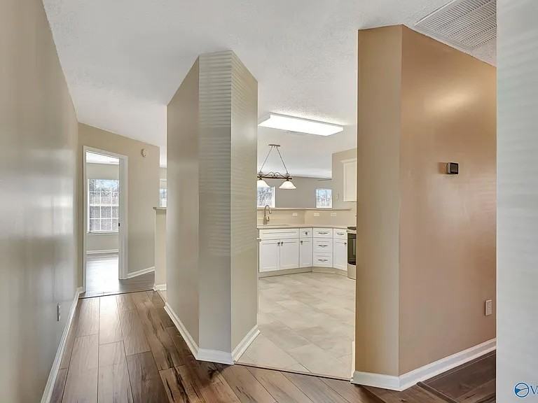 127 Bremerton Dr Sw #1 - Photo 3 of 24