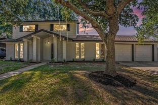 710 Bayview Dr - Photo 1 of 1