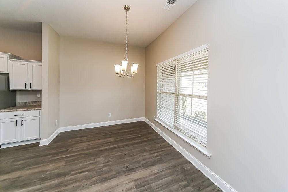 3441 Sabra Ln - Photo 6 of 16
