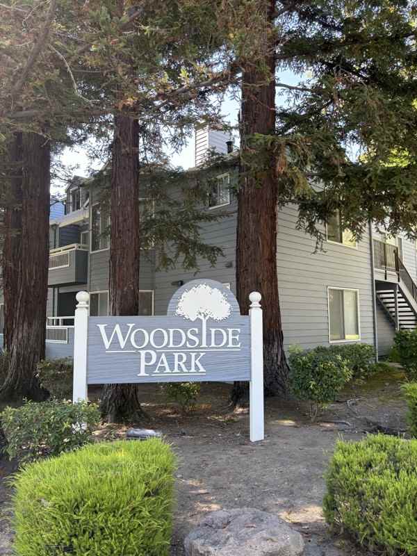 2499 Alveswood Cir - Photo 2 of 20