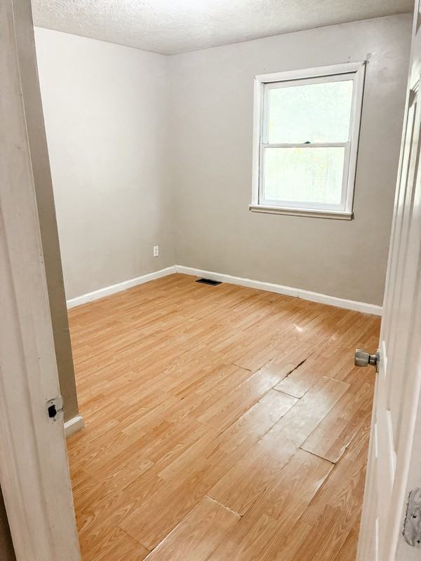 90 Bambi Ct #2 - Photo 2 of 8