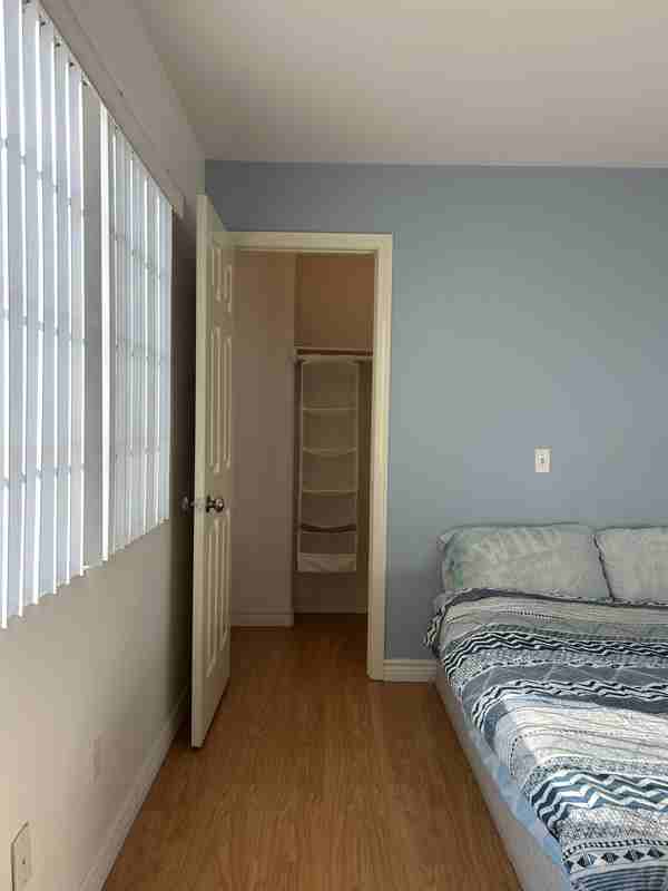 2193 N Nestor Ave - Photo 3 of 8