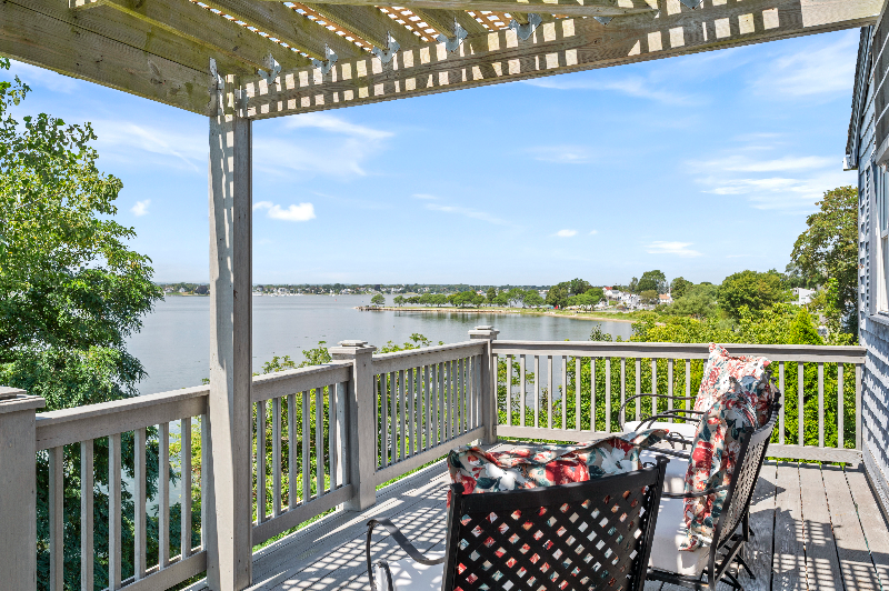 240 Narragansett Ave #2 - Photo 4 of 18