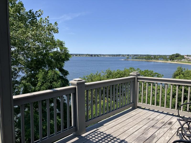 240 Narragansett Ave #2 - Photo 5 of 18