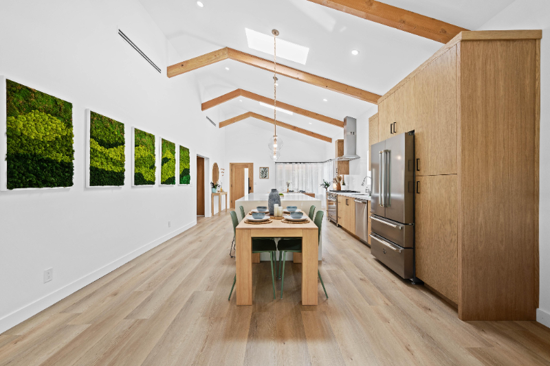 4258 Beethoven St - Photo 3 of 42