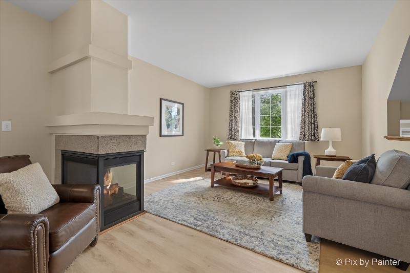 2122 Concord Dr - Photo 2 of 20