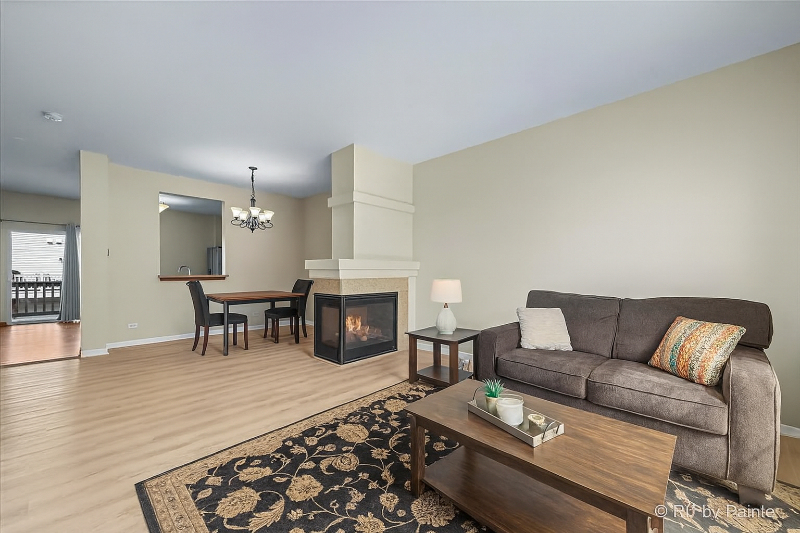 2122 Concord Dr - Photo 3 of 20