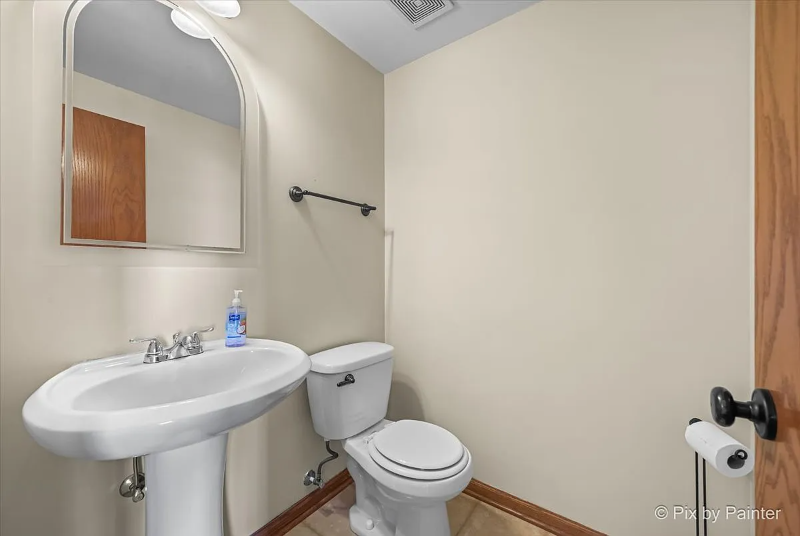 2122 Concord Dr - Photo 7 of 20