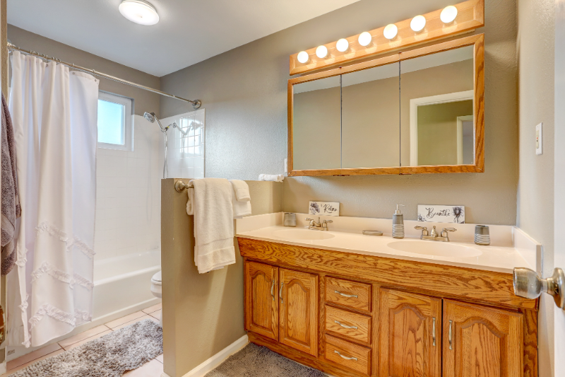 2403 South Lima Way - Photo 4 of 18