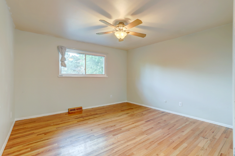 2403 South Lima Way - Photo 7 of 18