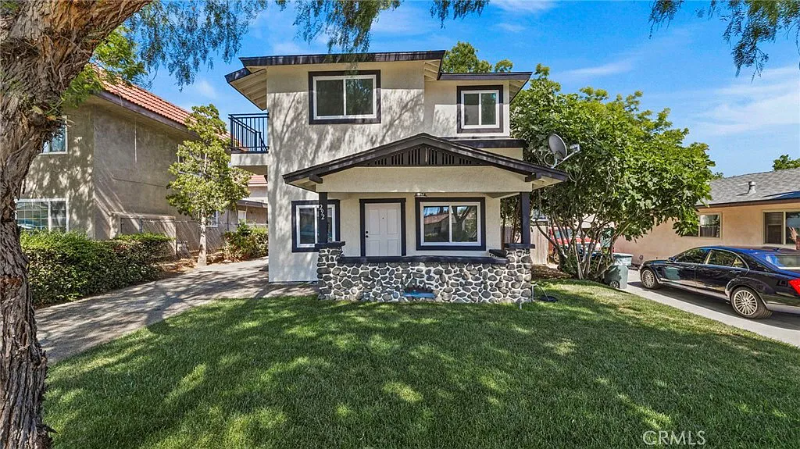 290 North Craig Avenue #290