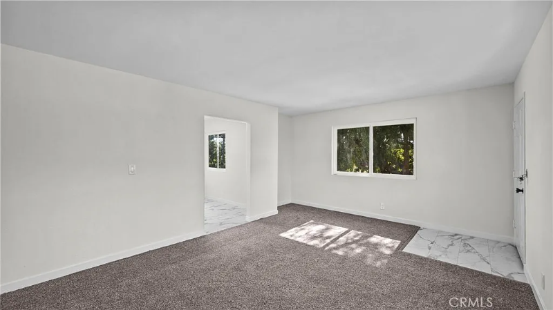 290 North Craig Avenue #290 - Photo 6 of 20