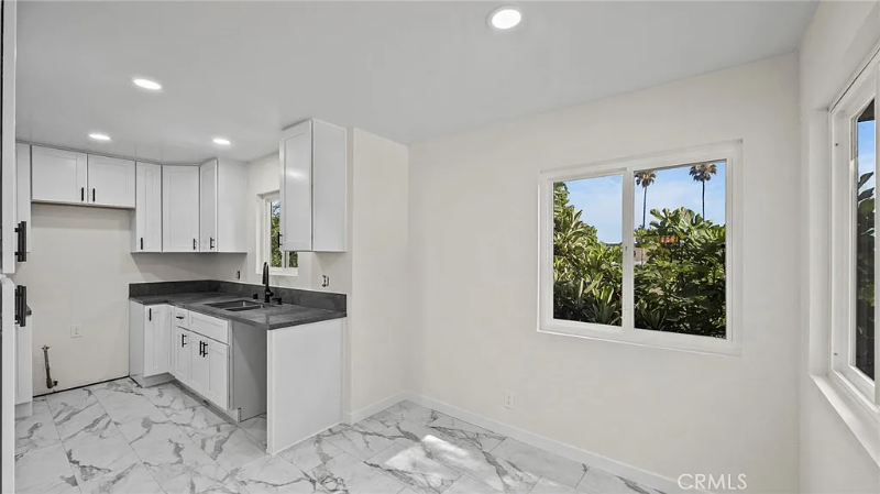 290 North Craig Avenue #290 - Photo 7 of 20