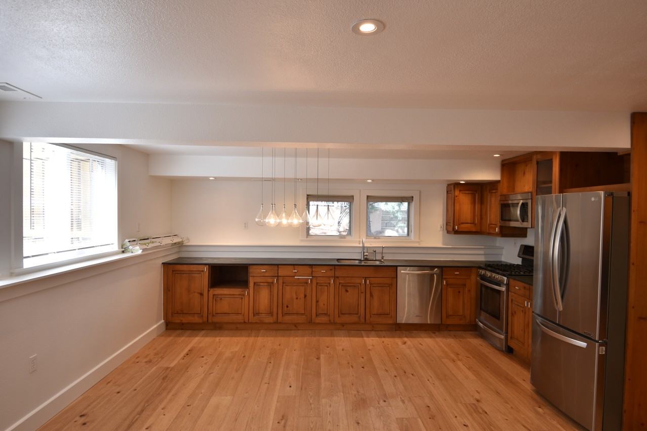 840 16th St #NA - Photo 3 of 12