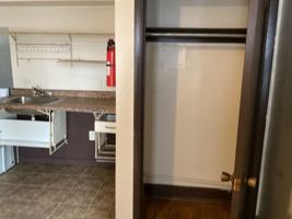 featured image of 1322 W Vliet St