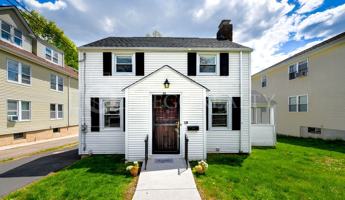 featured image of 24 Roger St