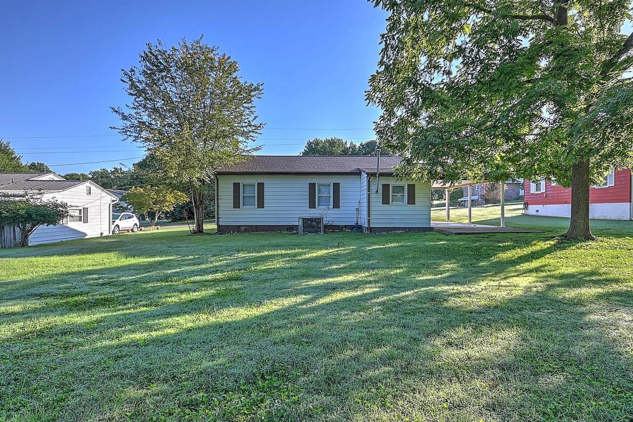 115 Starlite Dr - Photo 2 of 31