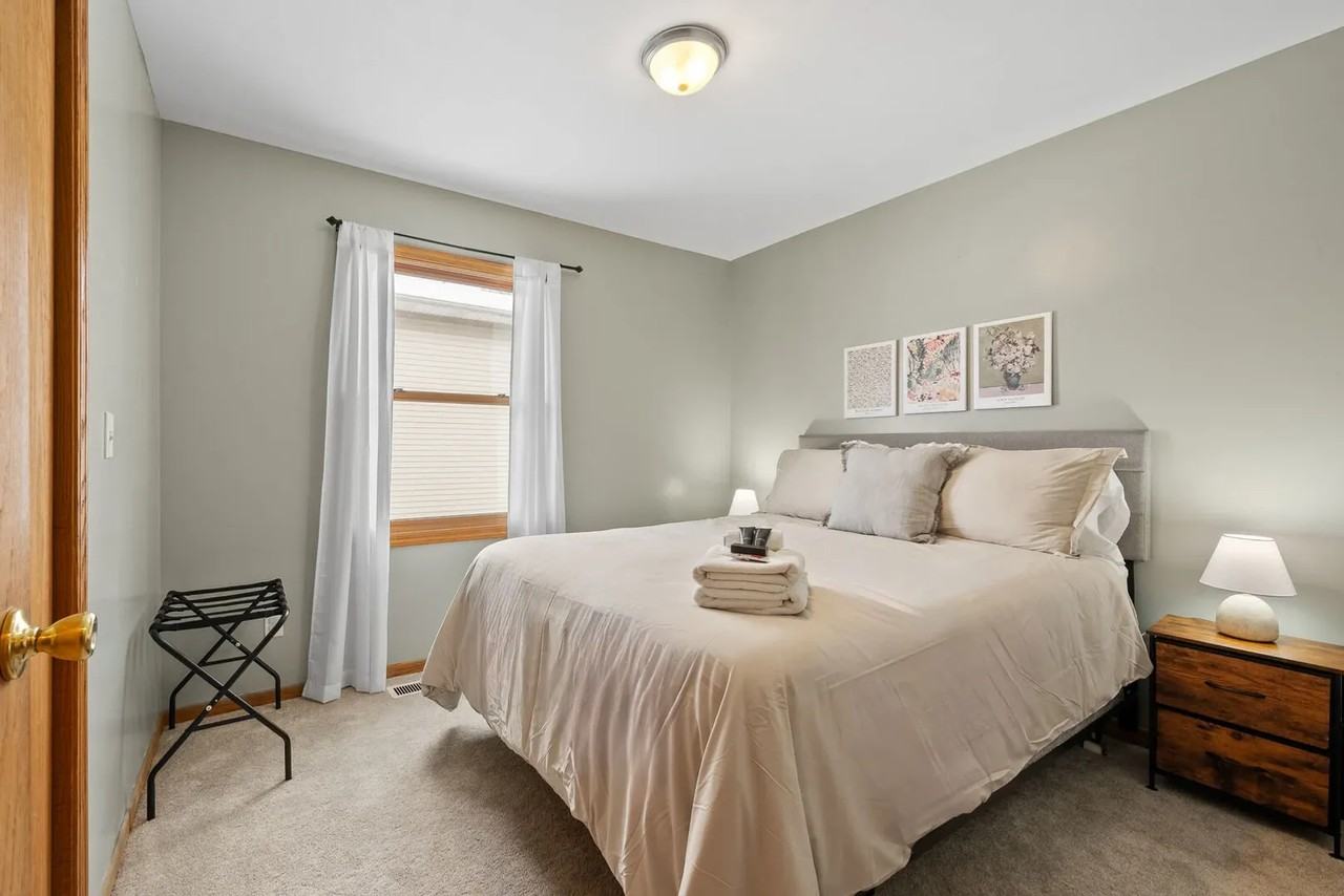 960 Rhyners Ln - Photo 7 of 10